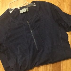 Athleta Pacifica UPF rash guard Navy rashguard